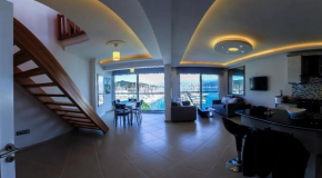 Гостиница Luxury Apartment with Seaview  Фетхие